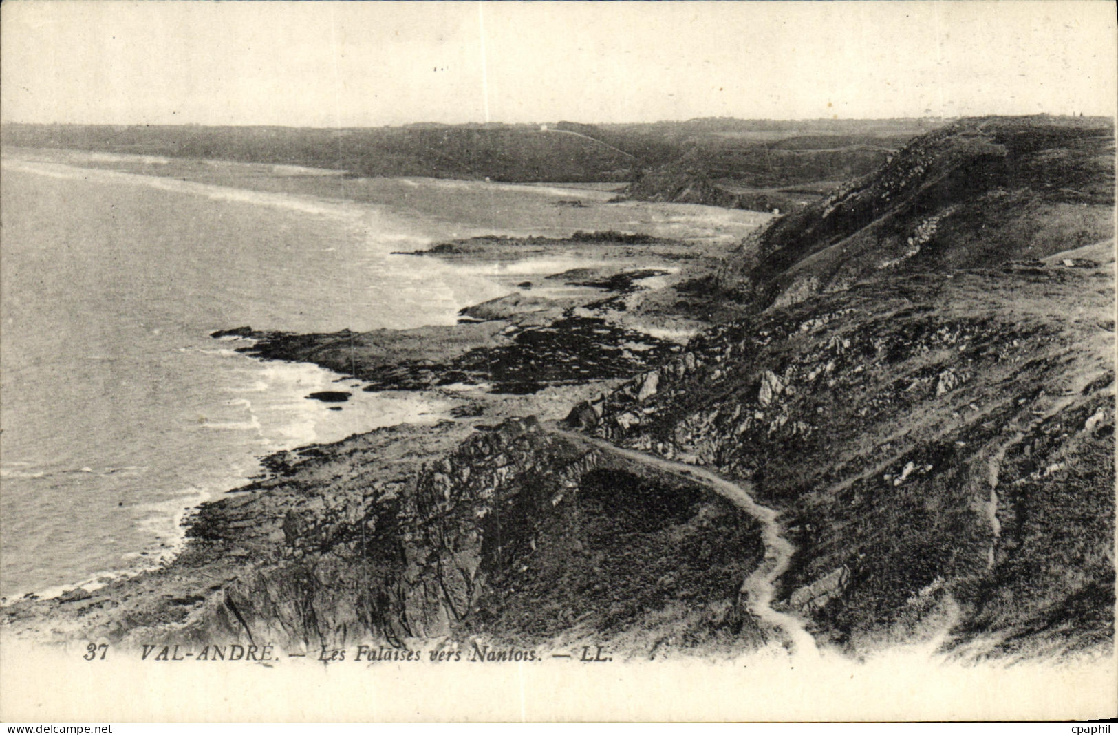CPA Val Andre Les Falaises vers Nantois