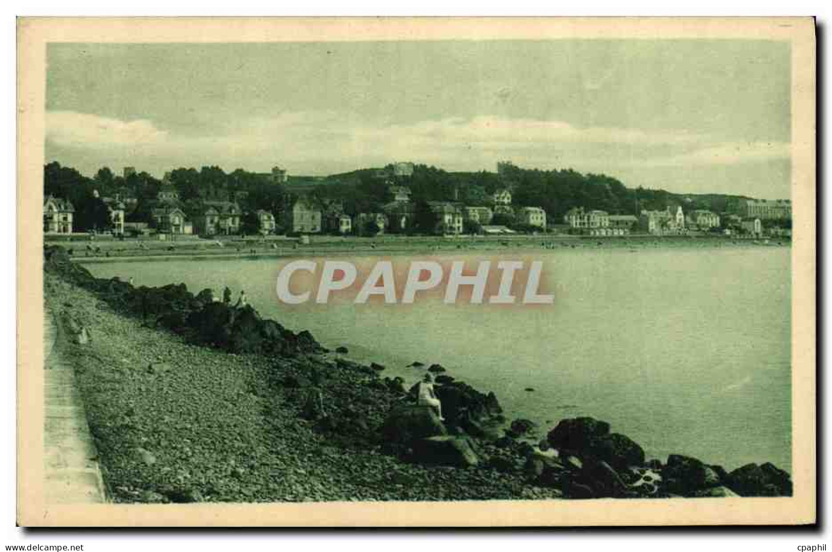 CPA Val Andre Vue de Plage