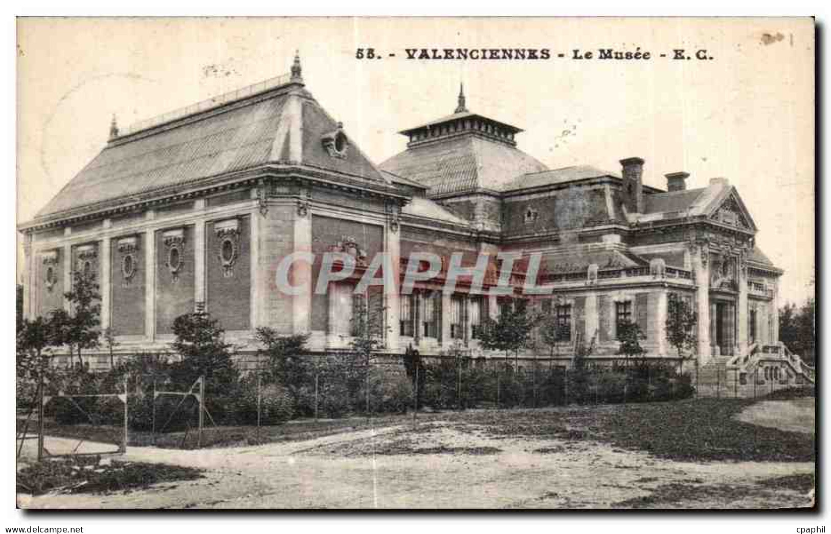 CPA Valenciennes Le Musee