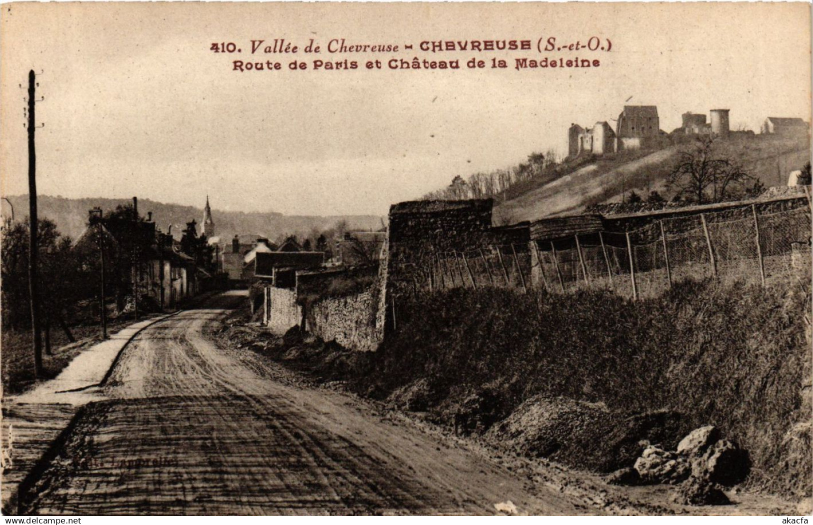 CPA Vallée de CHEVREUSE - CHEVREUSE - Route de PARIS et Chateau (359078)