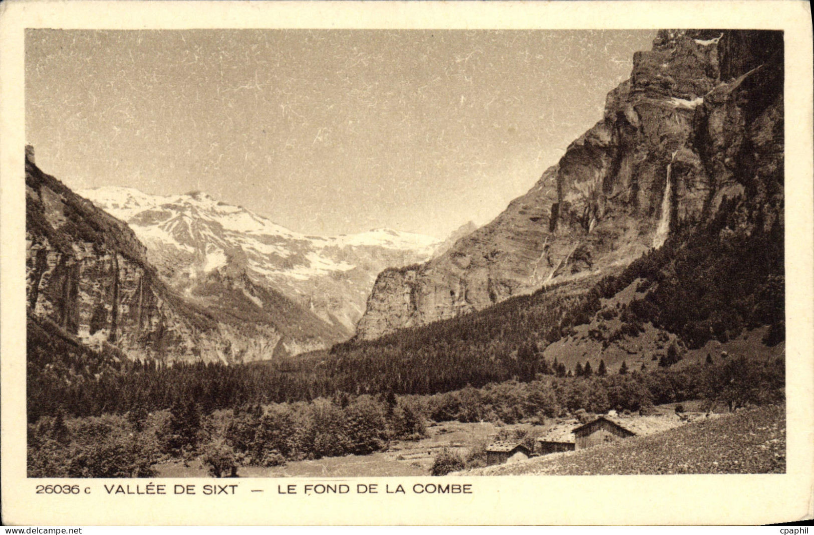 CPA Vallee De Sixt Le Fond De La Combe