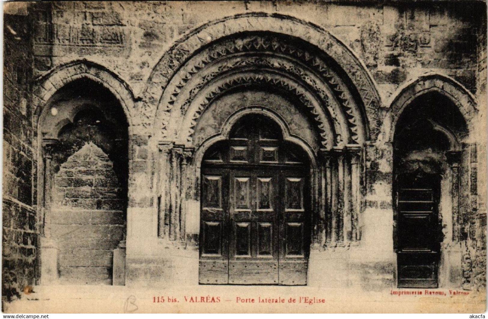 CPA VALREAS - L'Église (511715)