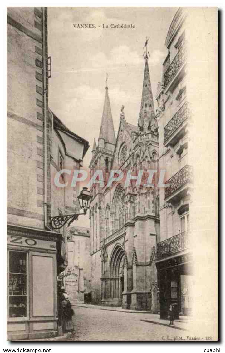 CPA Vannes La Cathedrale