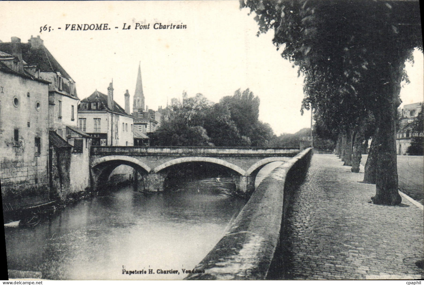 CPA Vendome Le Pont Chartrain