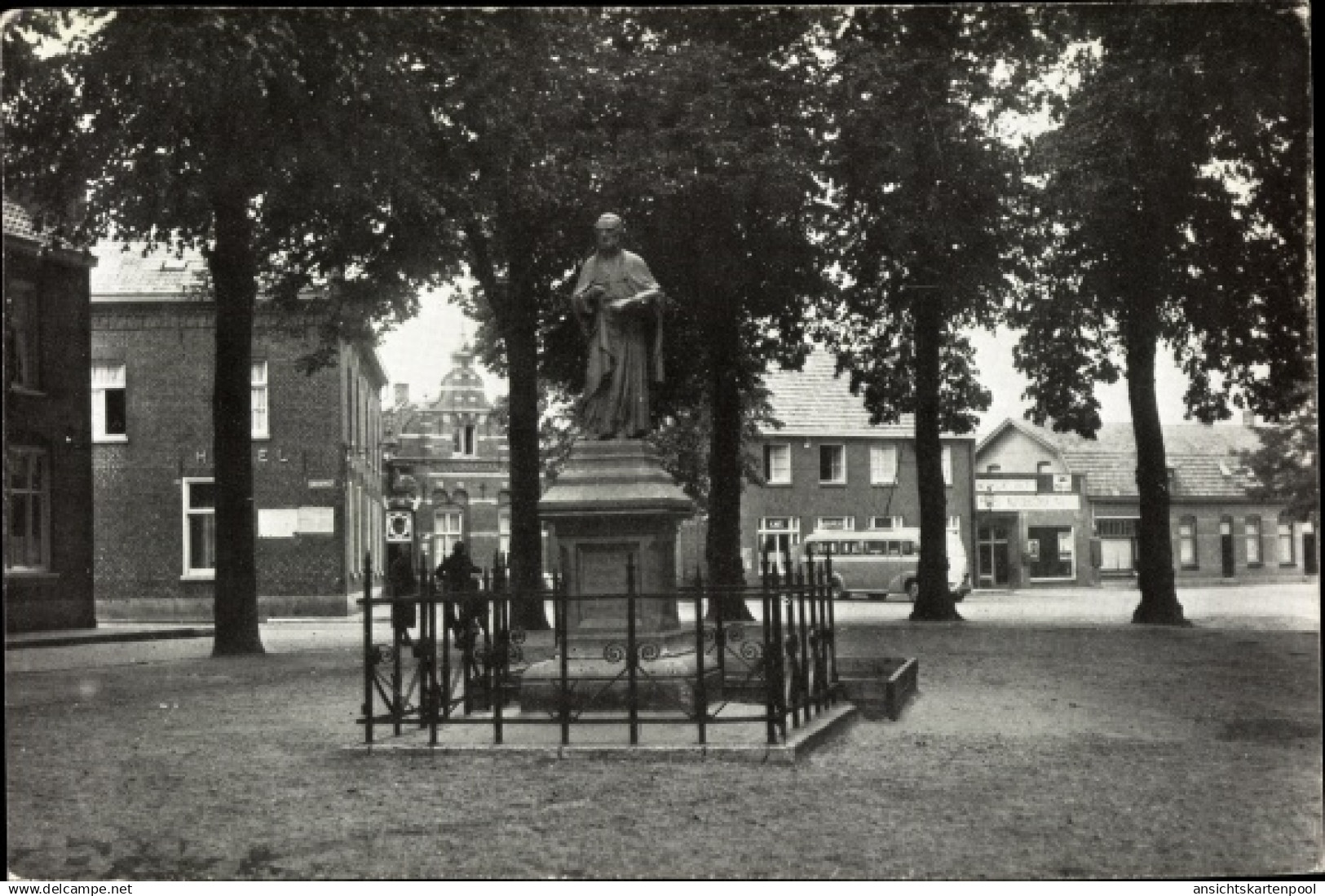 CPA Venray Limburg Niederlande, Henseniusplein ien Venroi kort vur d'n oerlog