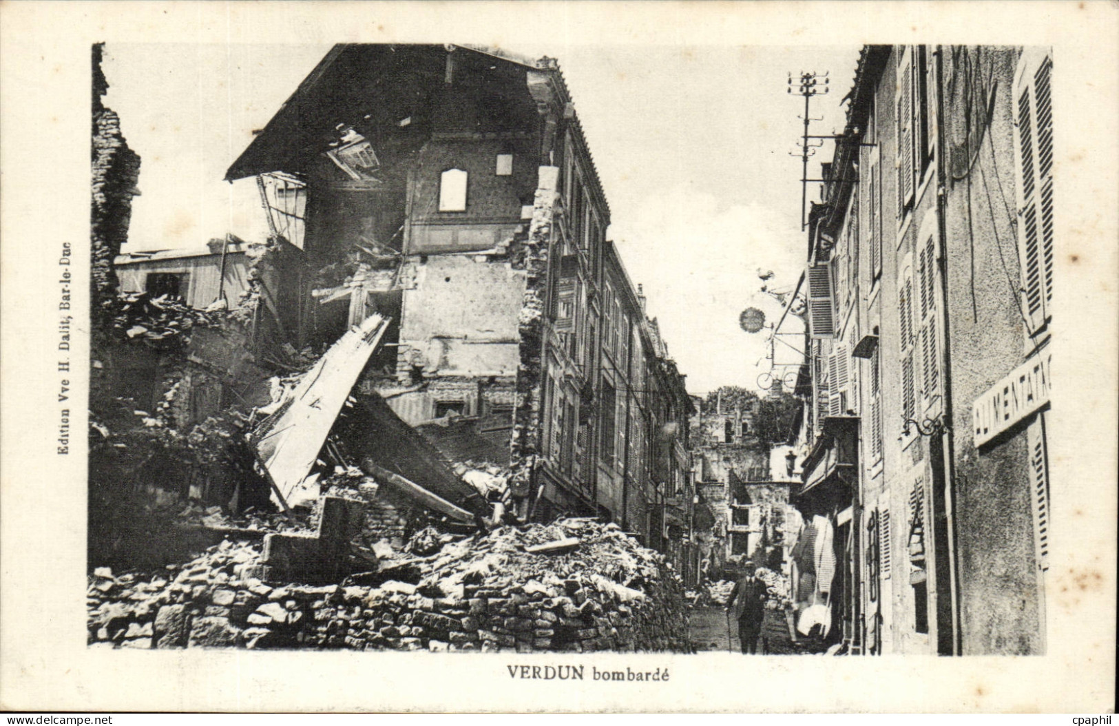 CPA Verdun bombarde