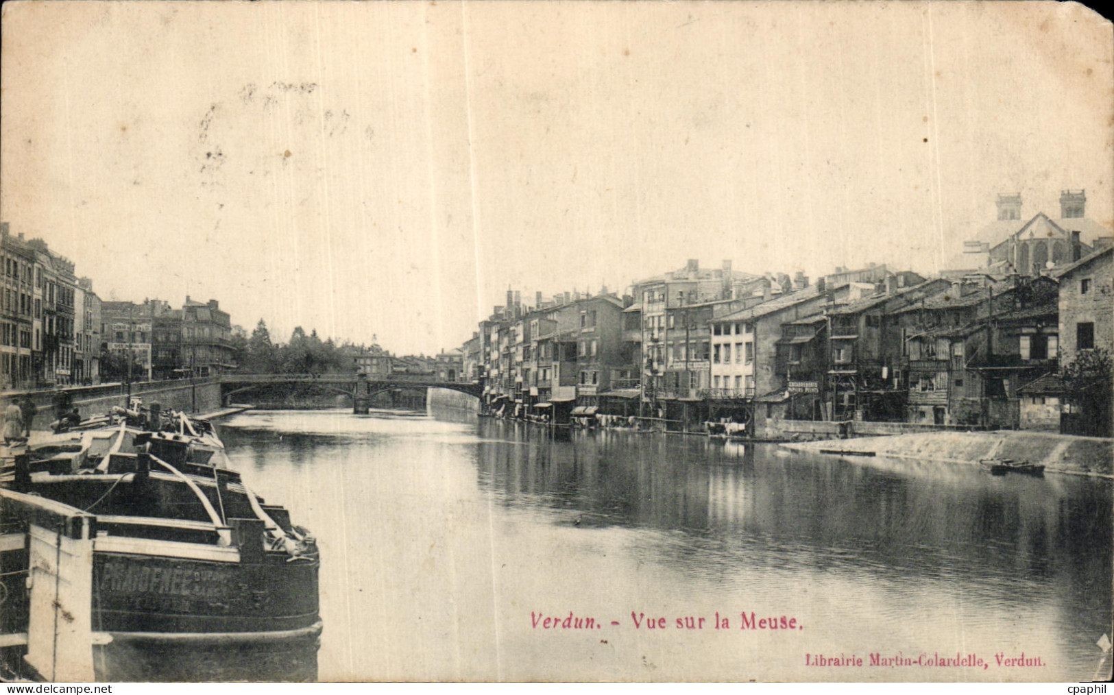 CPA Verdun Vue sue la Meuse Libeairie Martin lardvelle Verdun