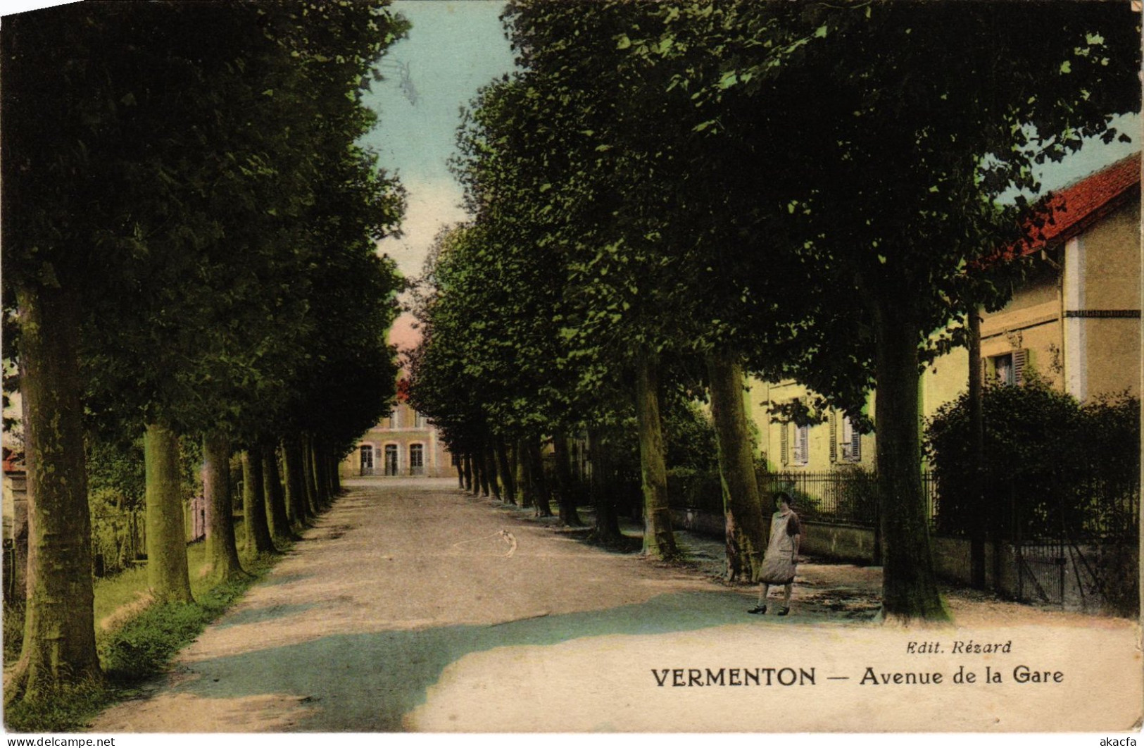 CPA Vermenton Avenue de la Gare FRANCE (1451722)