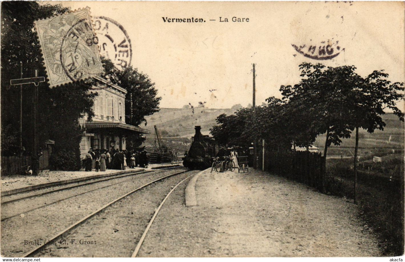 CPA VERMENTON - La Gare (357624)