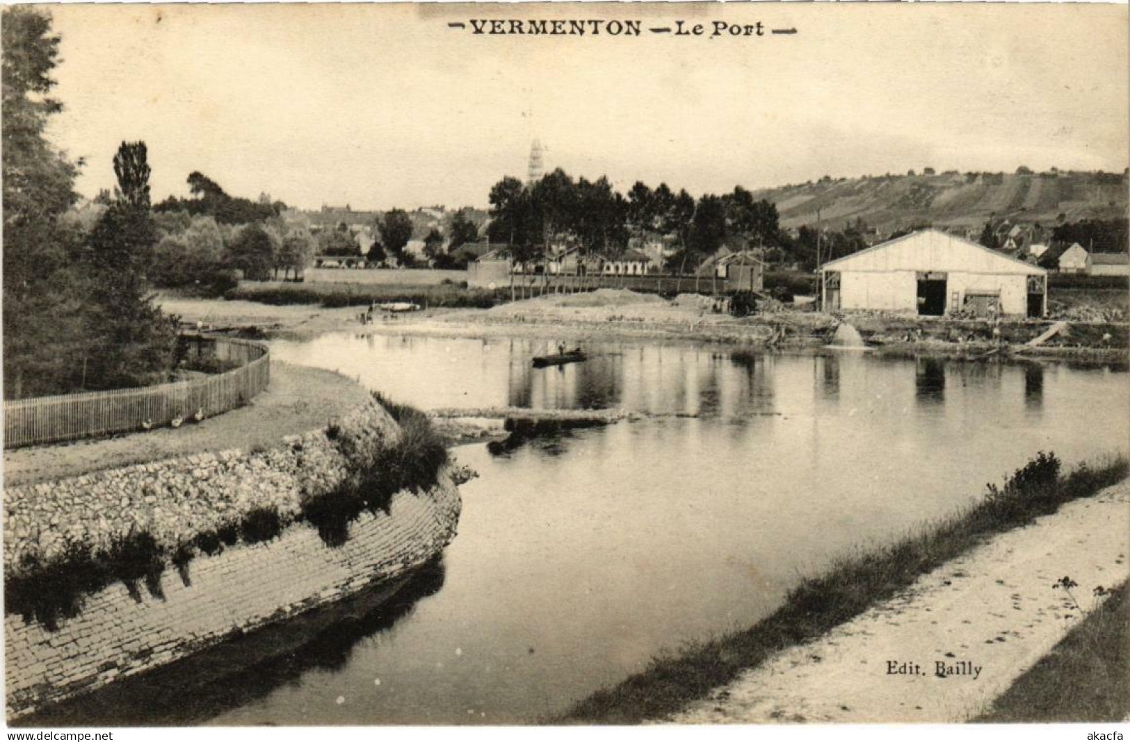 CPA VERMENTON - Le Port (985342)