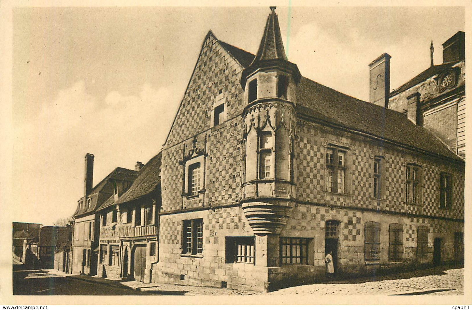 CPA Verneuil sur Avre Eure Le Patronage Rue du Canon