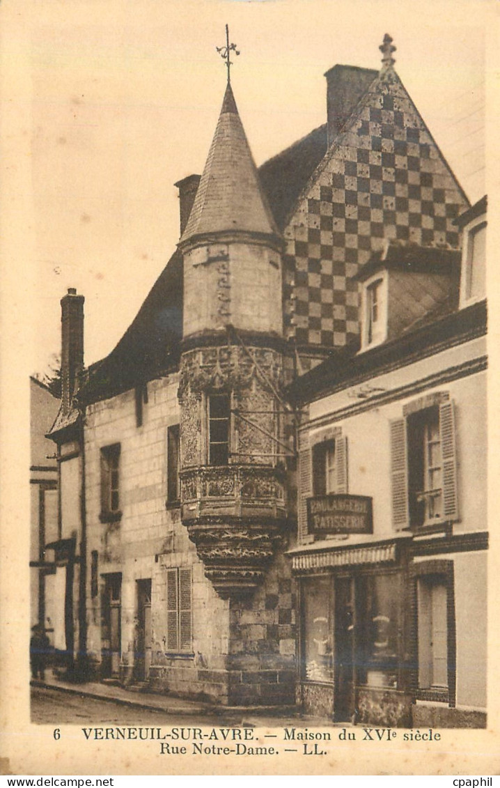 CPA Verneuil sur Avre Maison du XVIe siecle Rue Notre Dame
