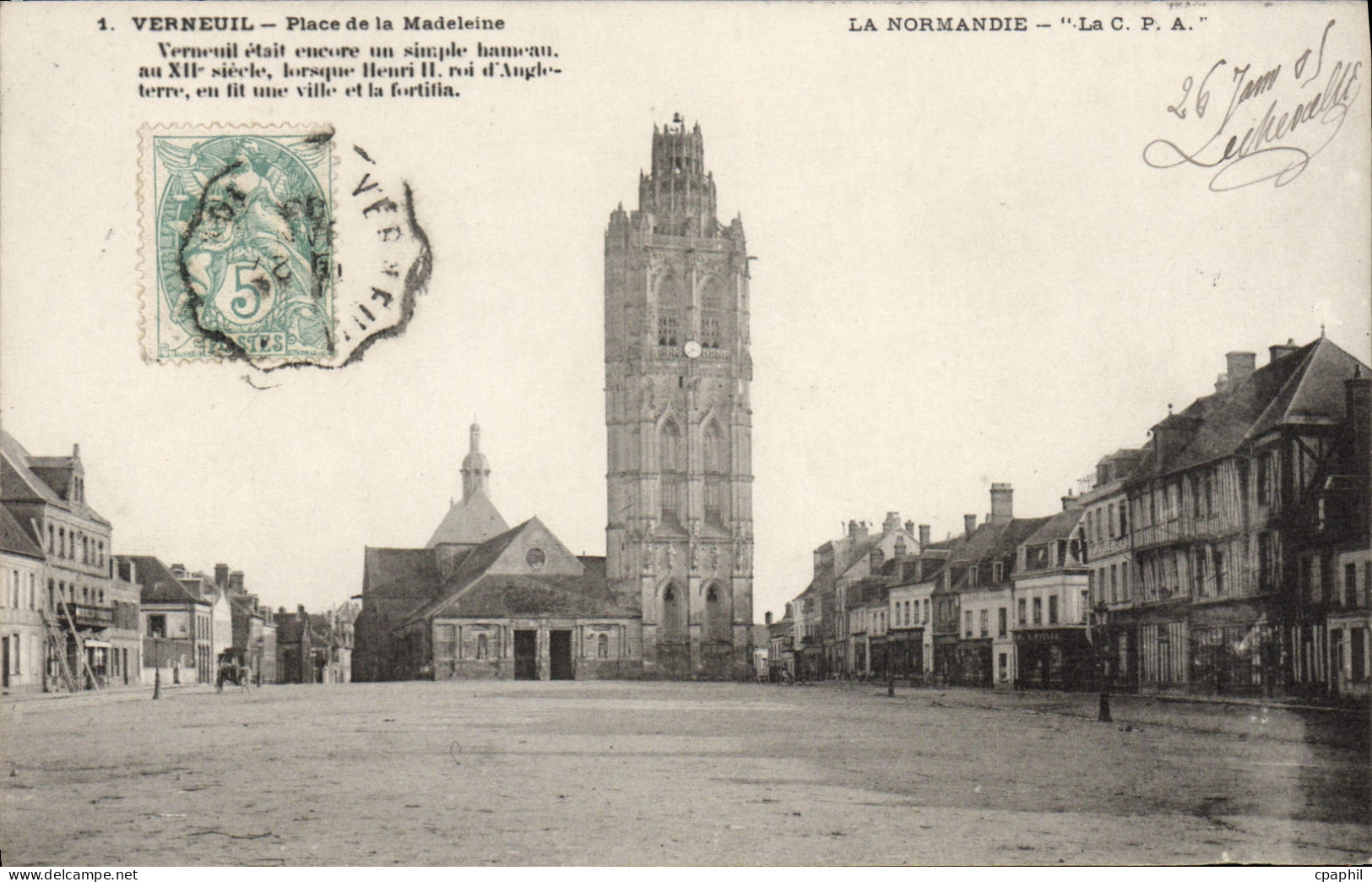 CPA Verneuil Sur Avre Place De La Madeleine