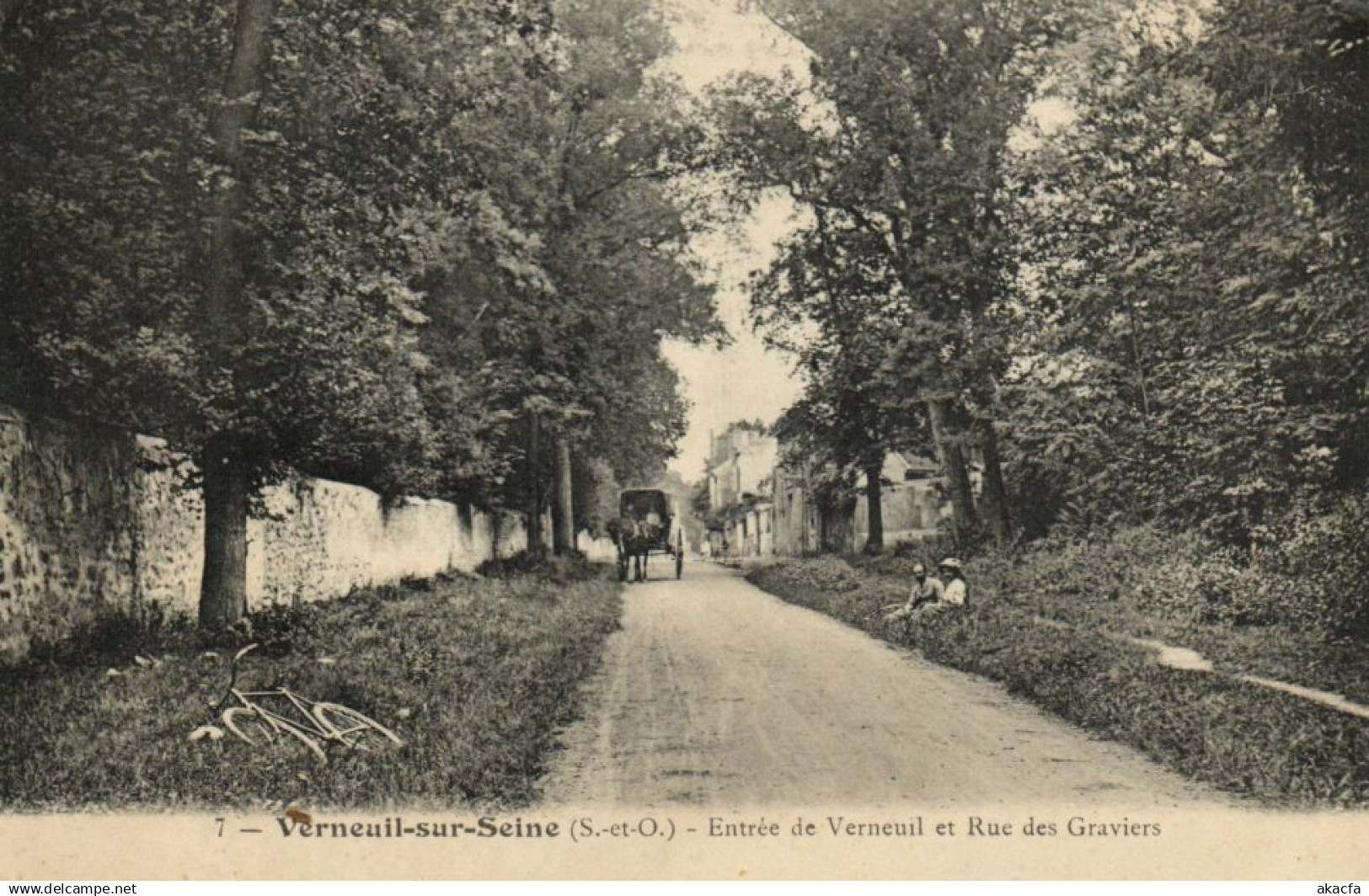 CPA VERNEUIL-sur-SEINE-Entrée de VERNEUIL et Rue des Graviers (260302)