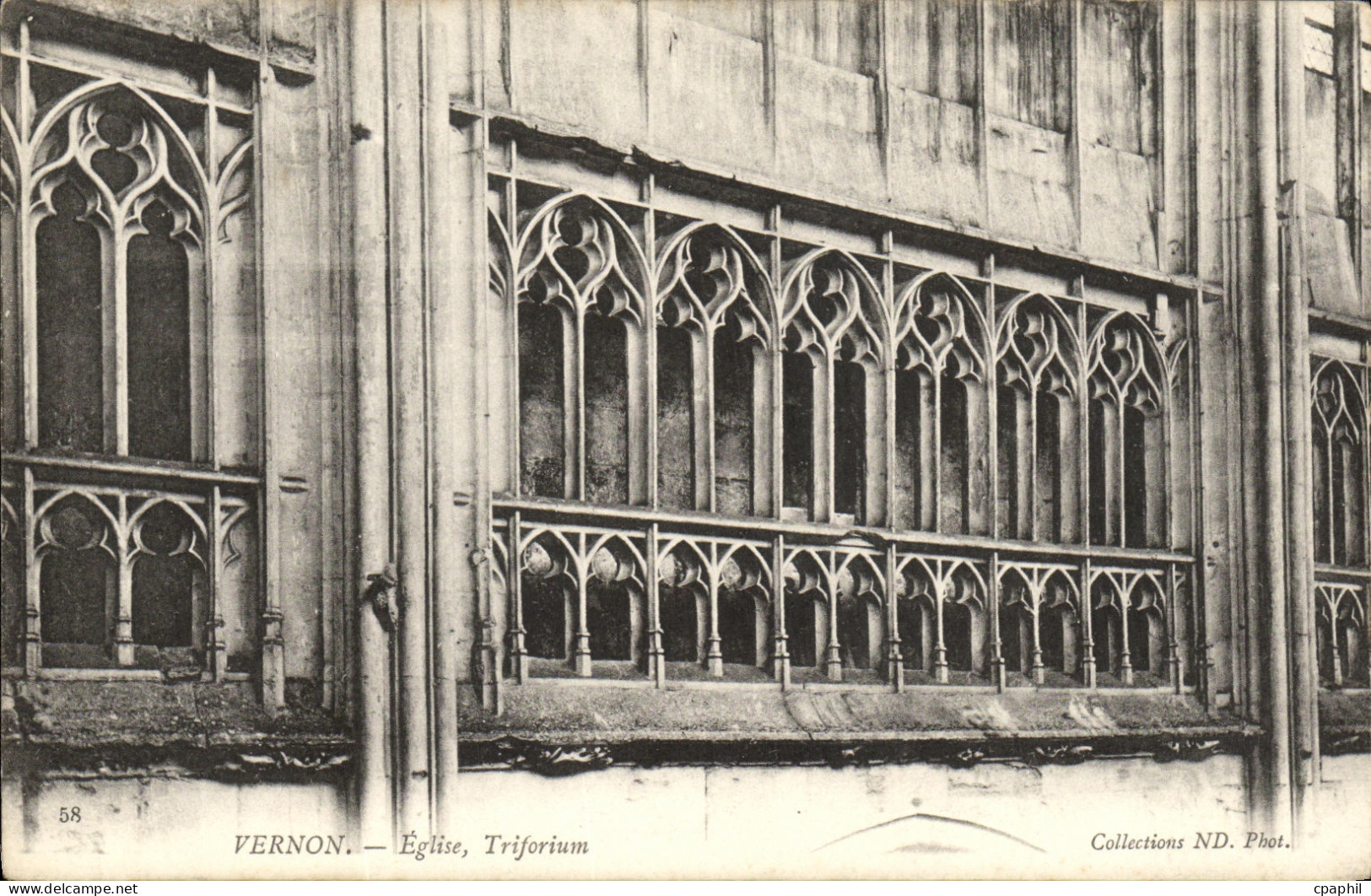 CPA Vernon Eglise Triforium
