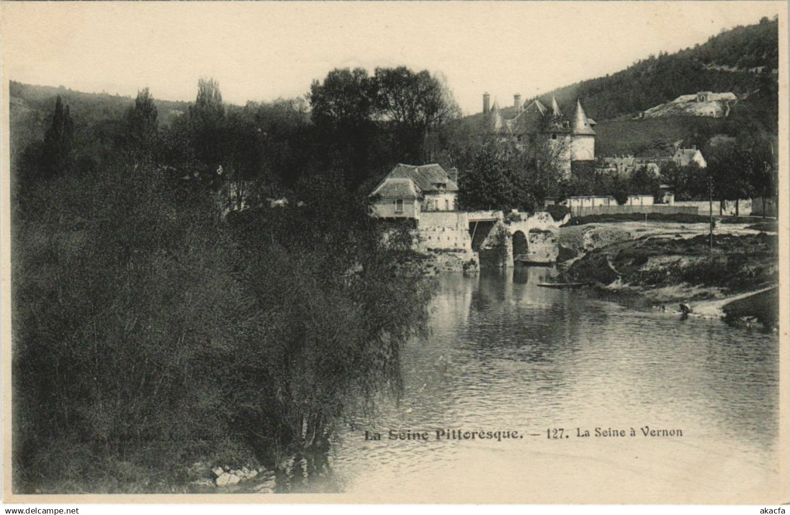 CPA VERNON La Seine a Vernon (1149161)