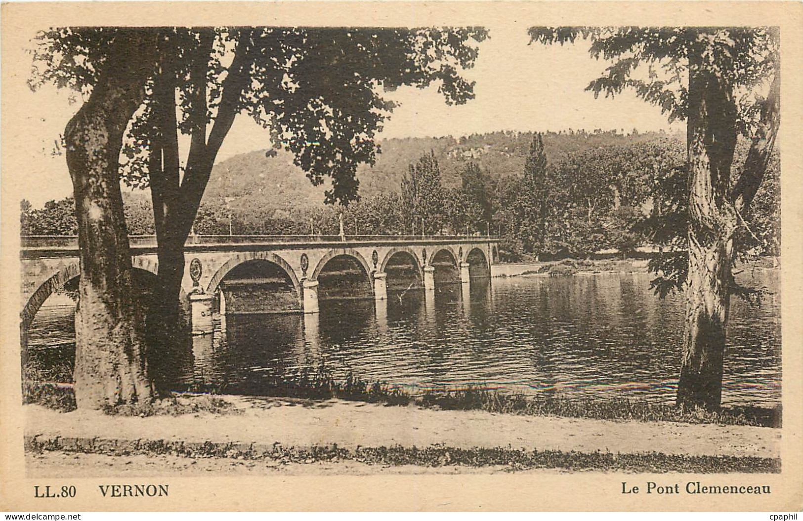 CPA Vernon Le Pont Clemenceau