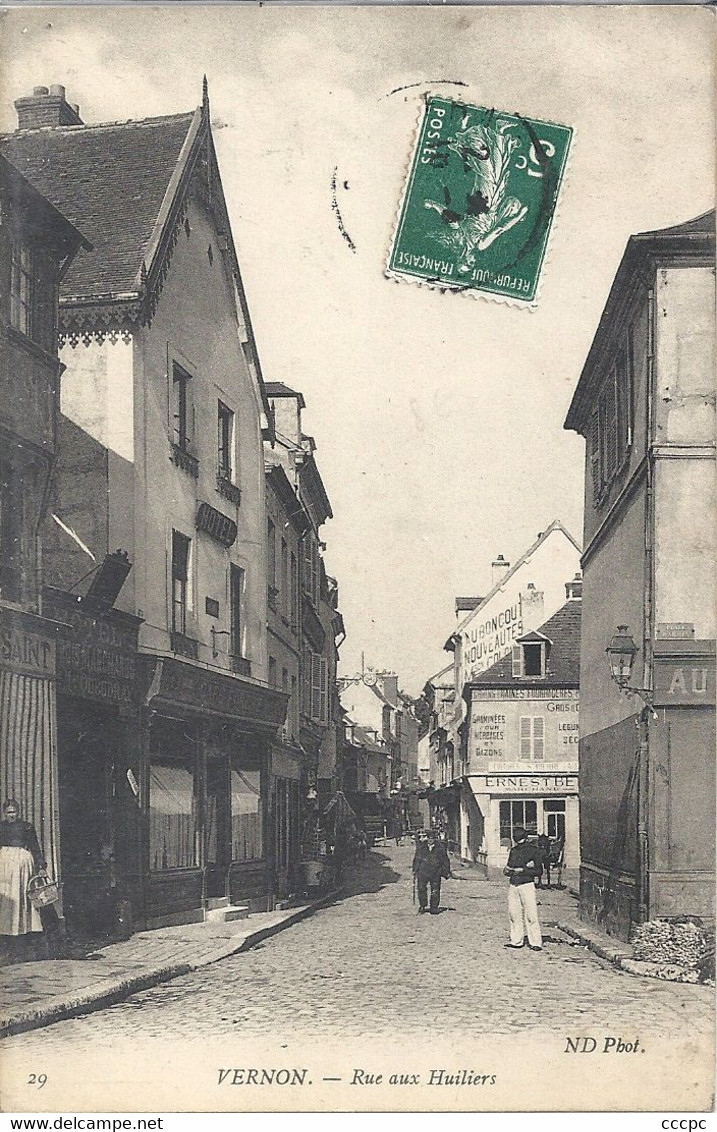 CPA Vernon Rue Aux Huiliers