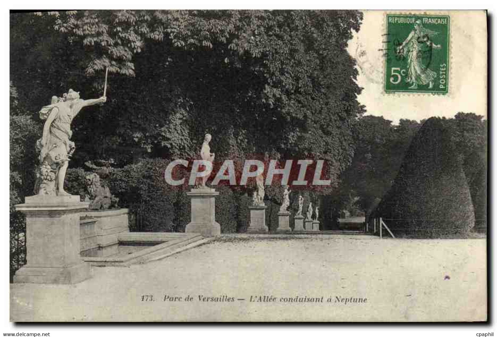 CPA Versailles L'Allee Conduisant a Neptune