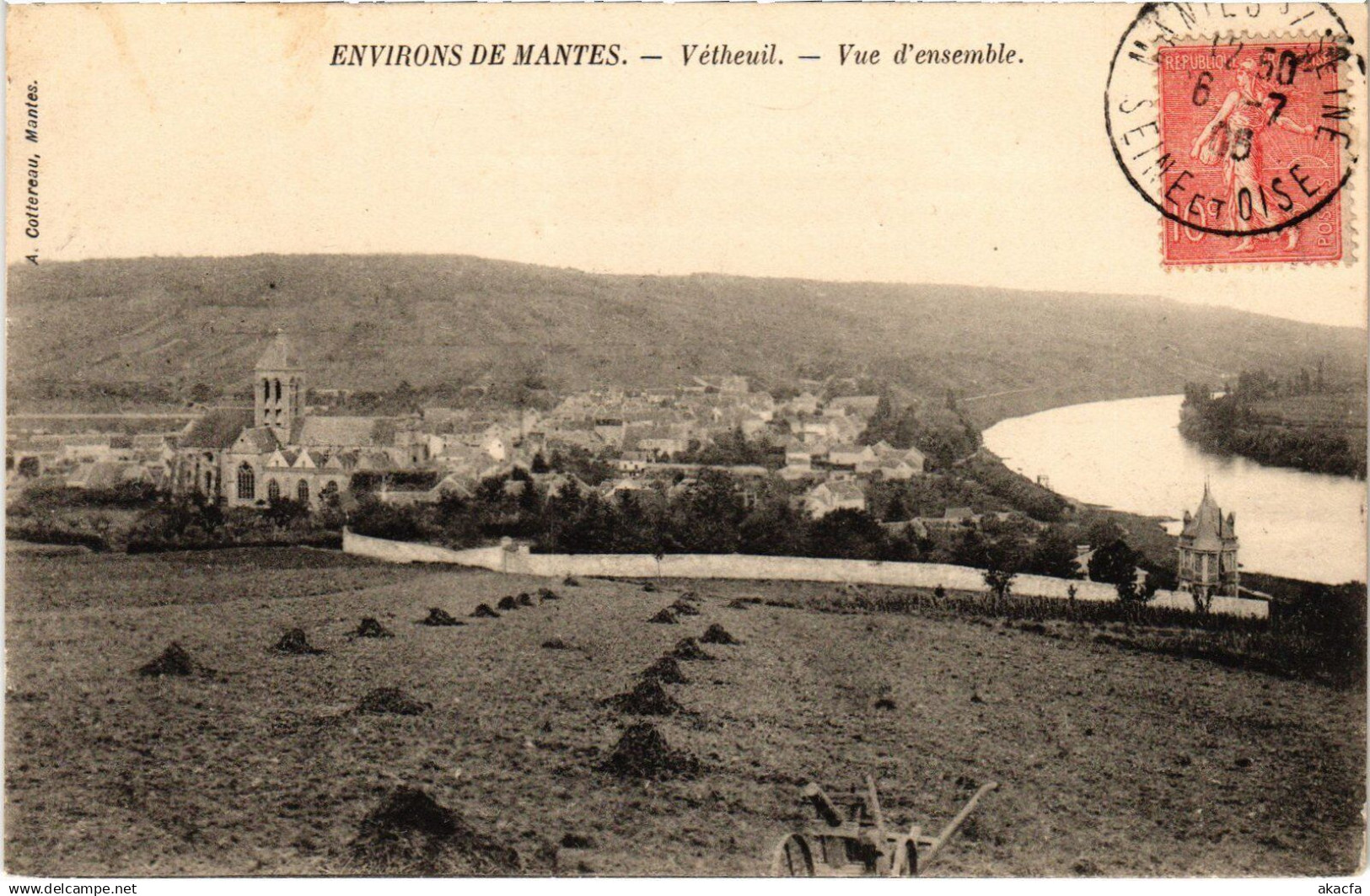 CPA Vetheuil vue d'ensemble (1317825)