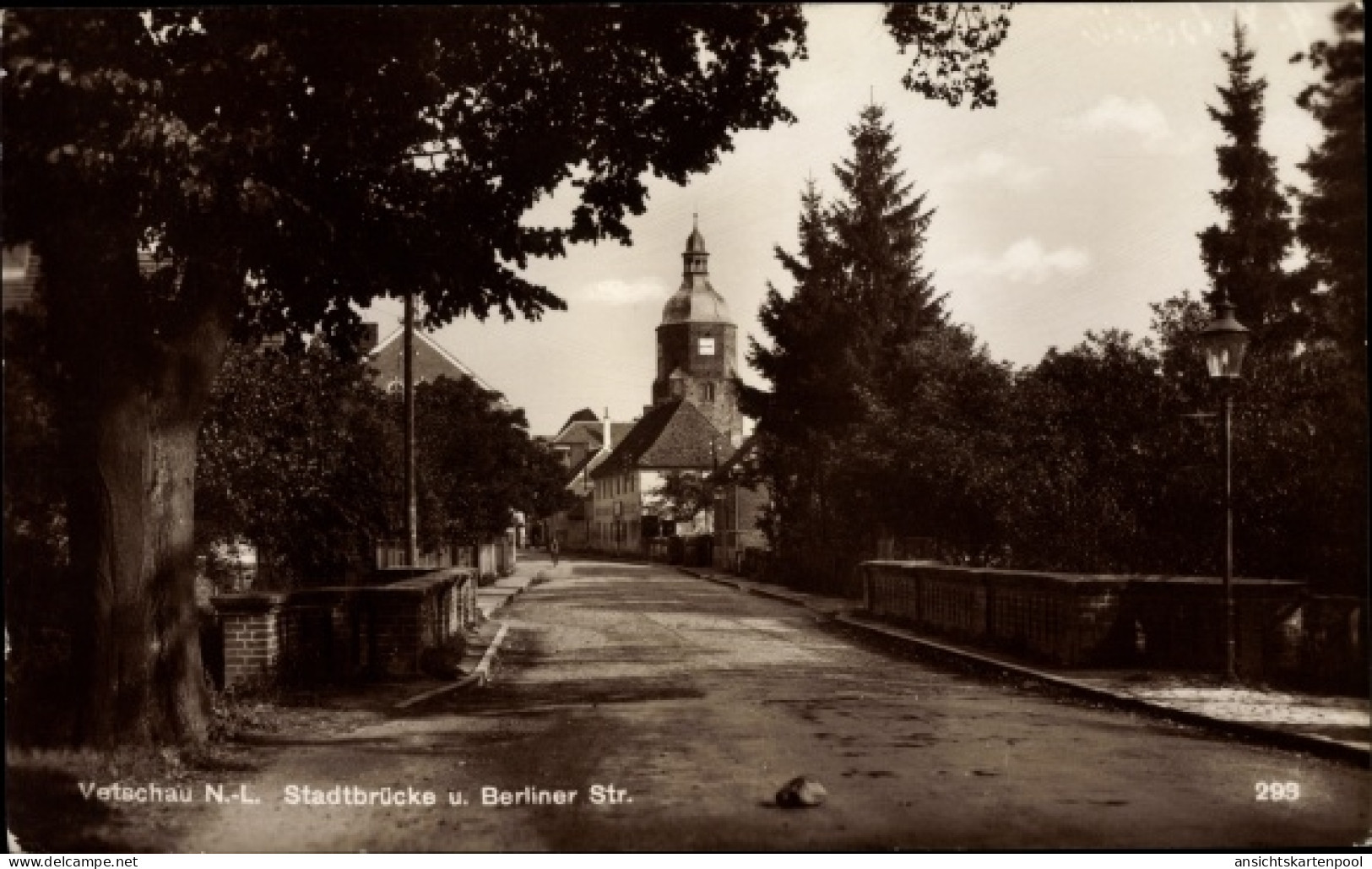CPA Vetschau im Spreewald, Stadtbrücke und Berliner Straße