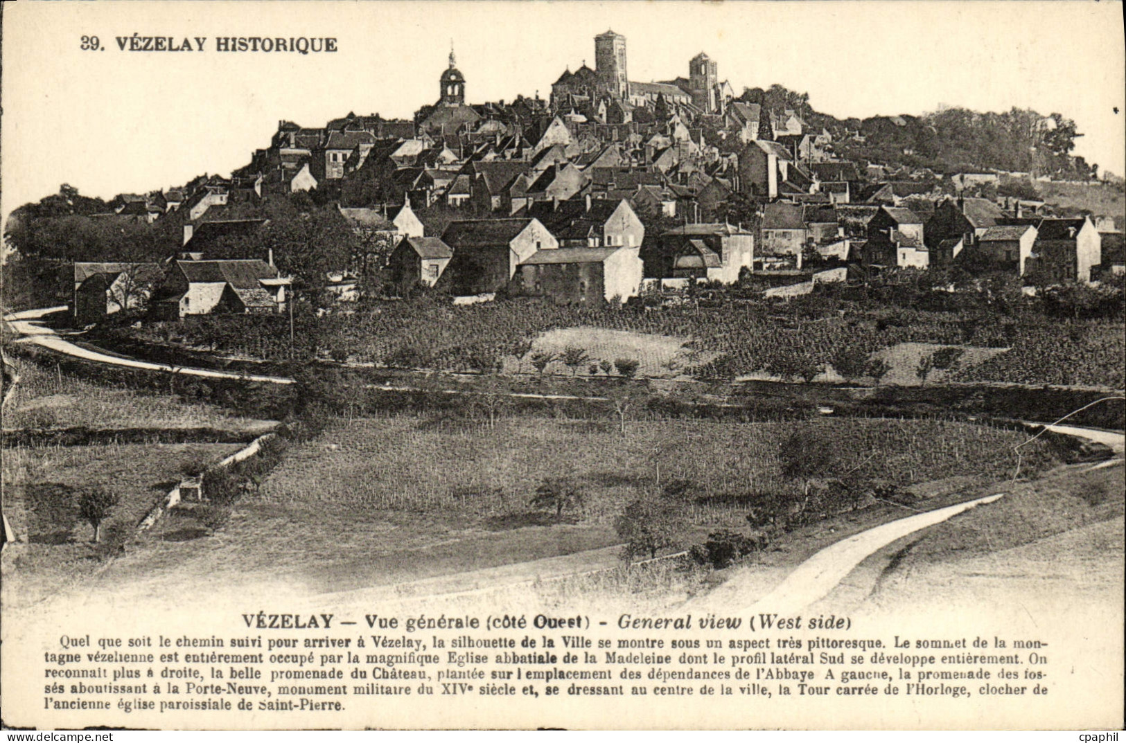 CPA Vezelay Vue generale