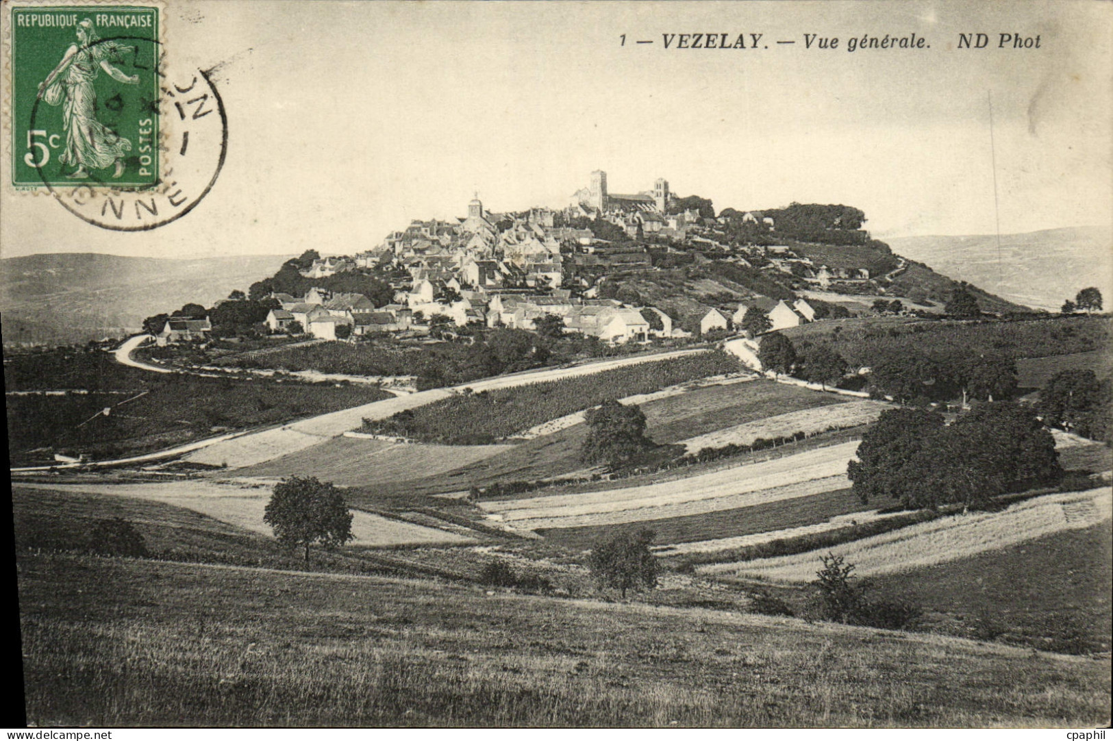 CPA Vezelay Vue Generale
