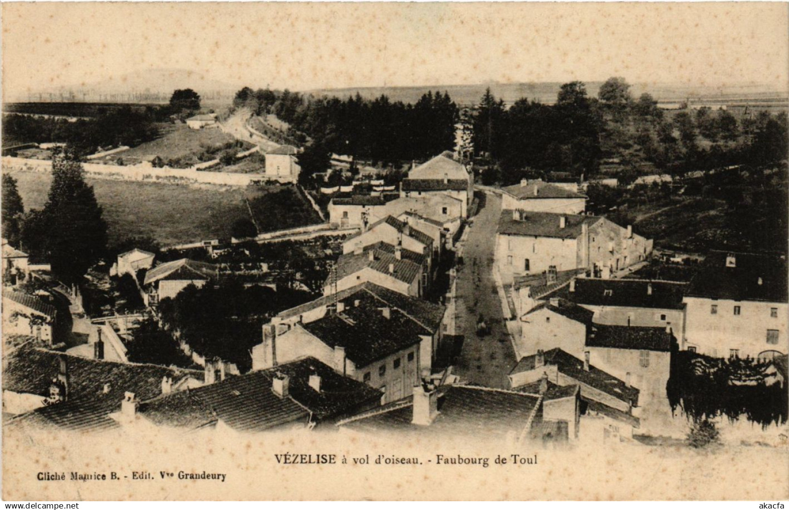 CPA Vezelise - Faubourg de Toul (276930)