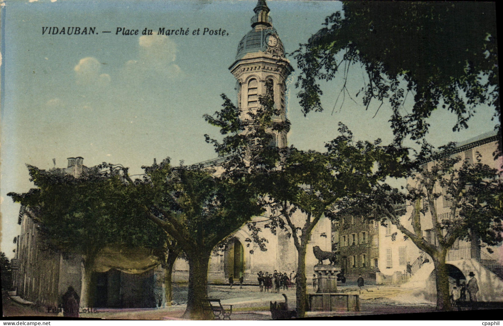 CPA Vidauban Place du Marche et Poste