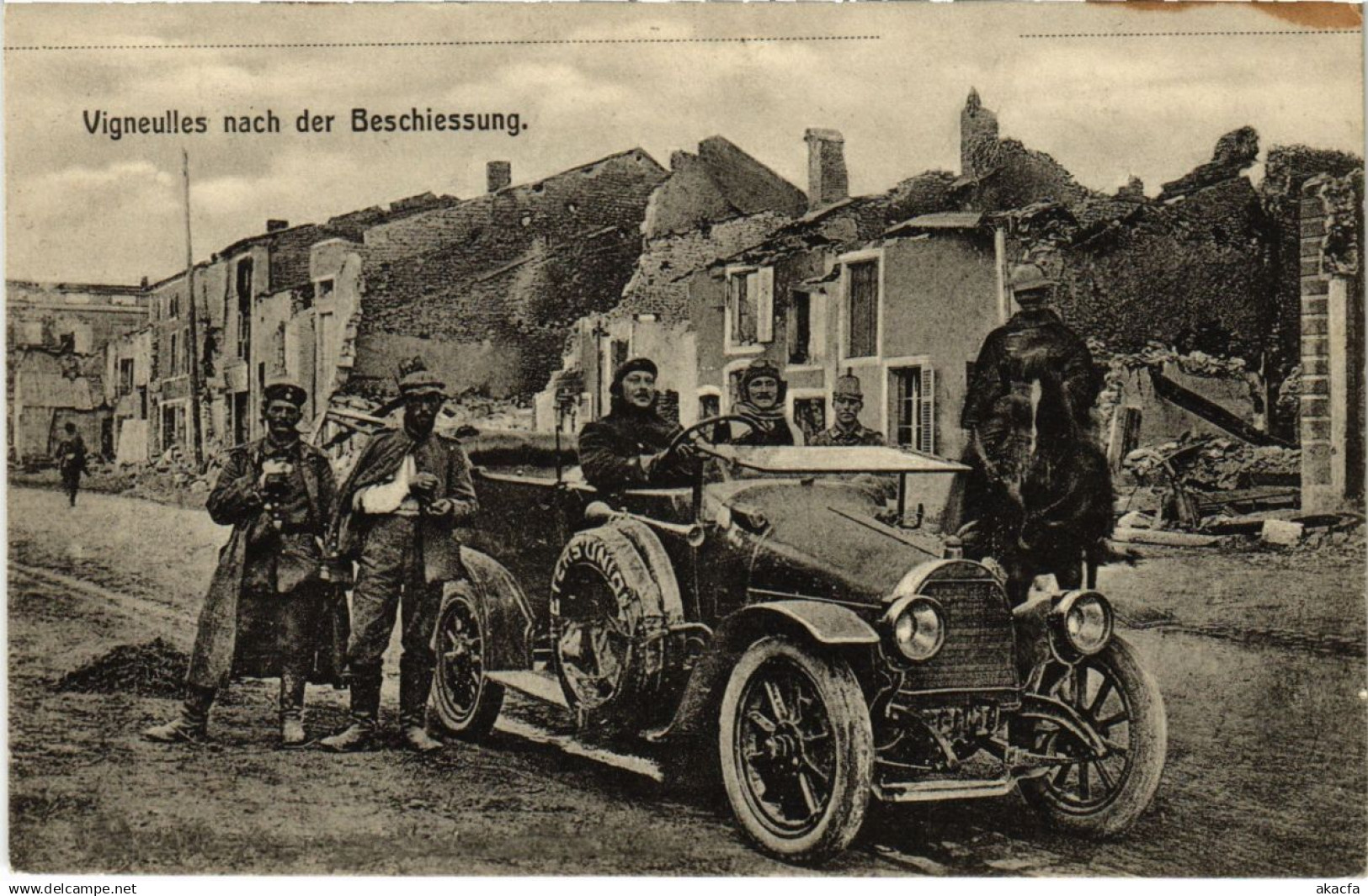 CPA Vigneulles-les-Hattonchatel nach der Beschiessung - Auto (1036943)