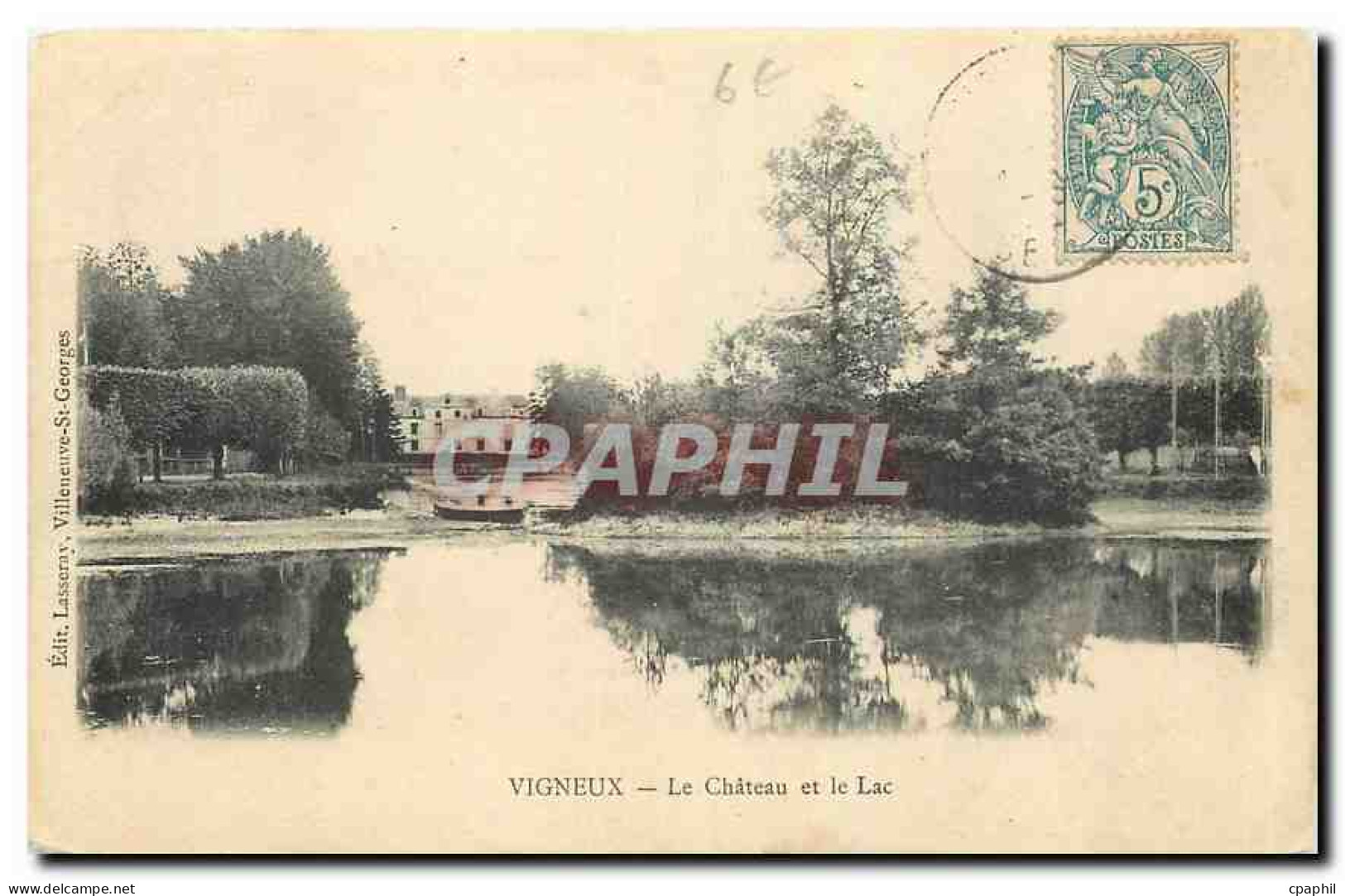 CPA Vigneux Le Chateau et le Lac