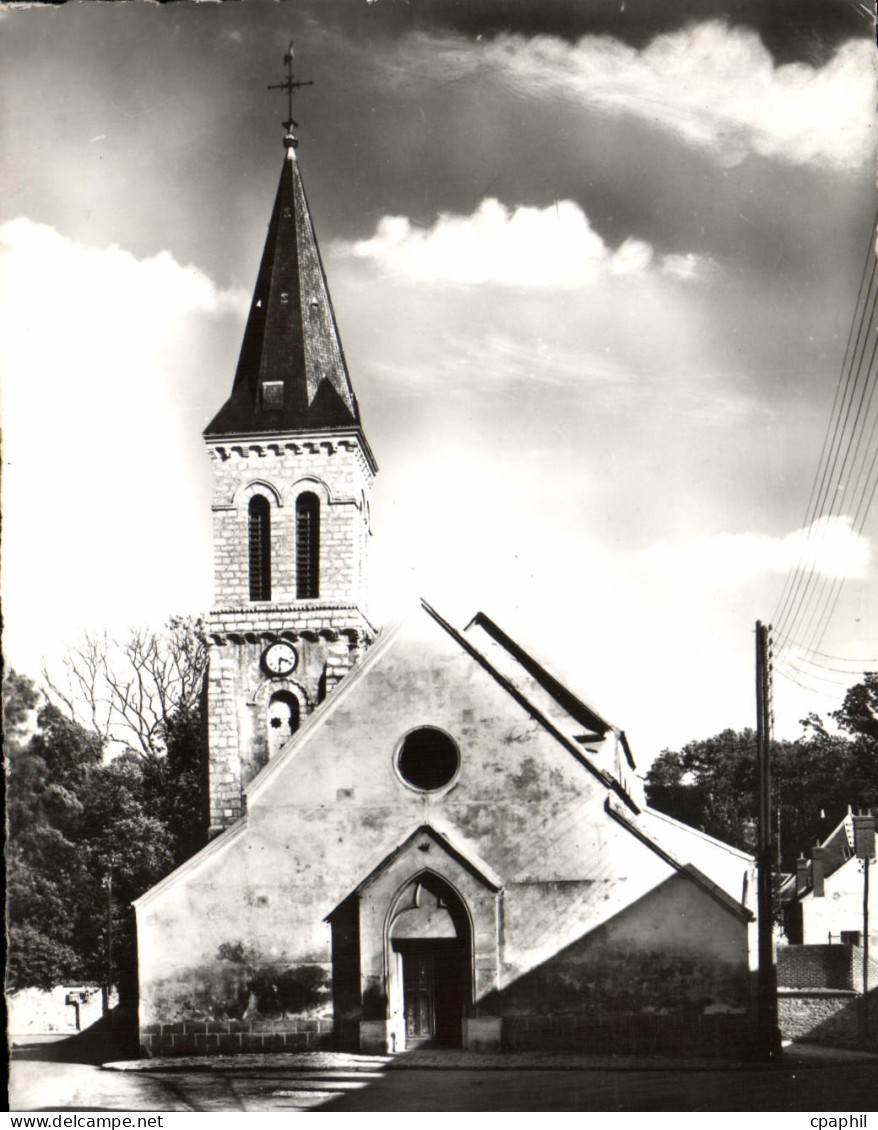 CPA Villecresnes L'Eglise