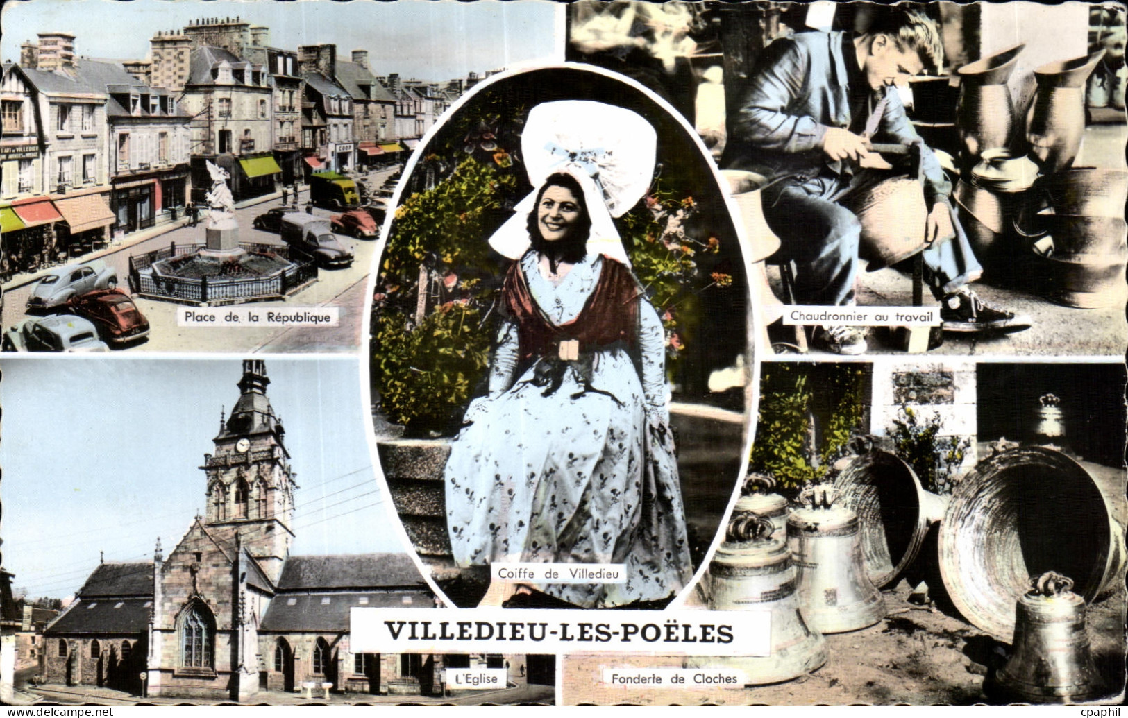 CPA Villedieu Les Poeles place de la Republique