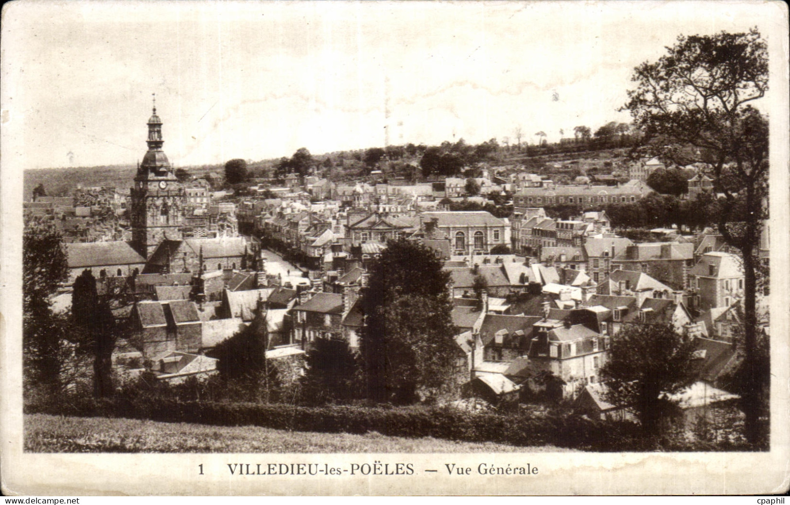 CPA Villedieu Les Poeles Vue Generale