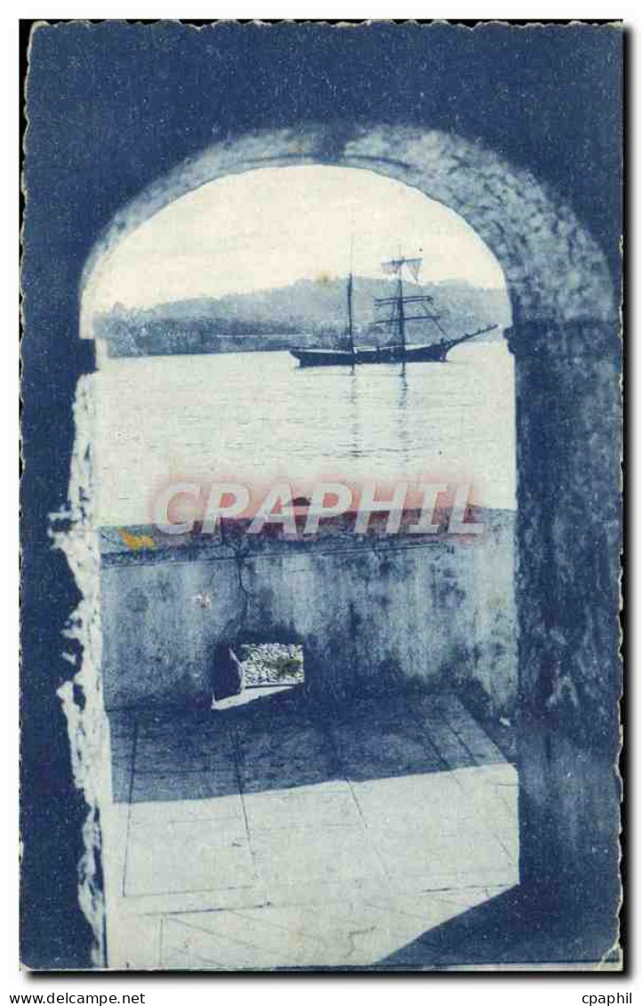 CPA Villefranche Sur Mer Arcades du Port Bateau Voilier