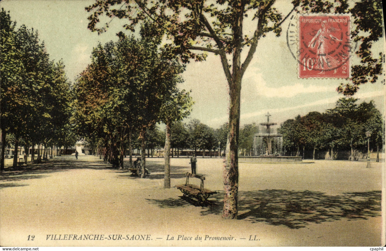 CPA Villefranche Sur Saone La Place du Promenoir
