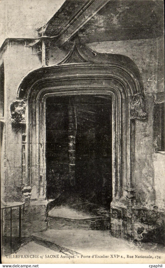 CPA Villefranche Sur Saone Porte d escalier 15eme Rue nationale