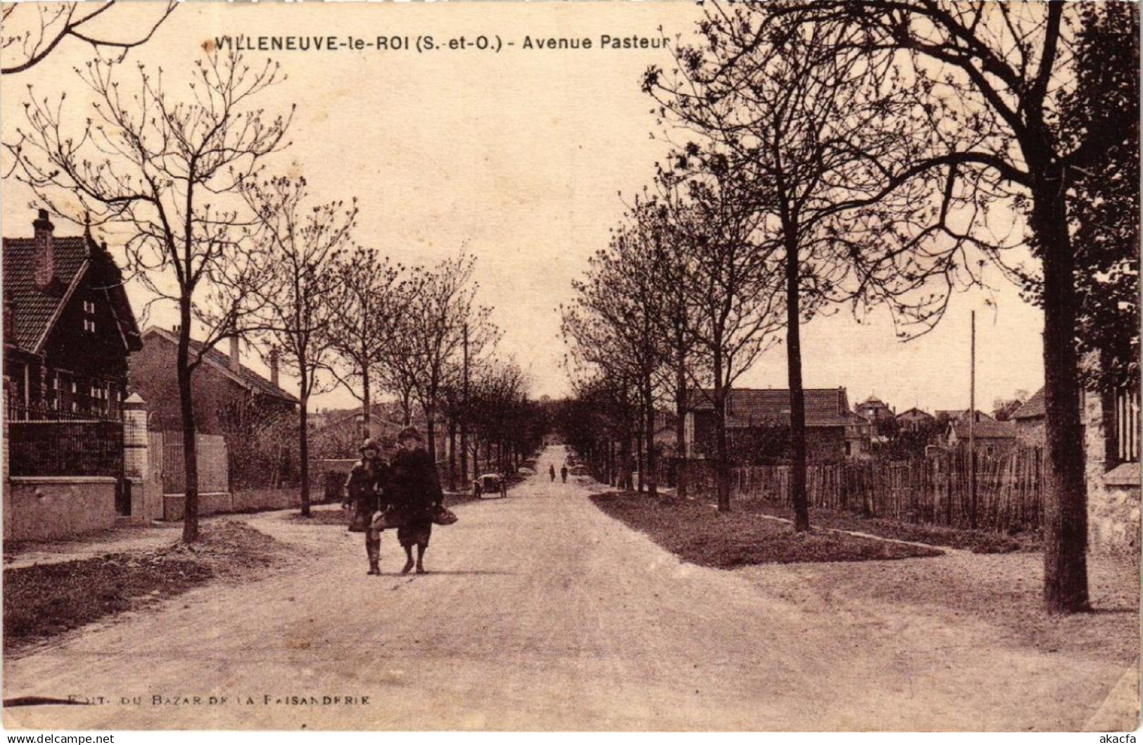 CPA VILLENEUVE-le-ROI Avenue Pasteur (600284)