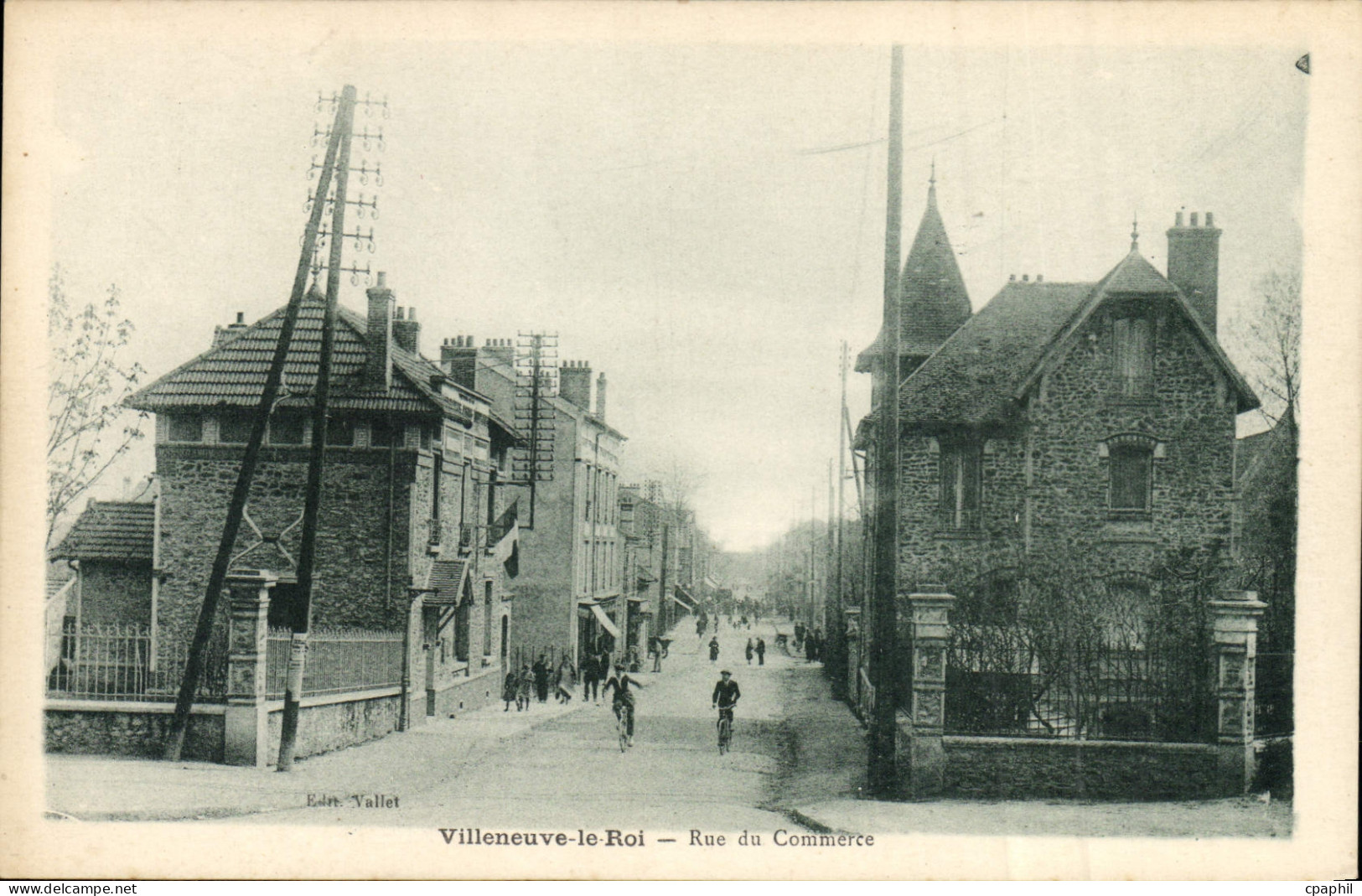 CPA Villeneuve le Roi Rue du Commerce