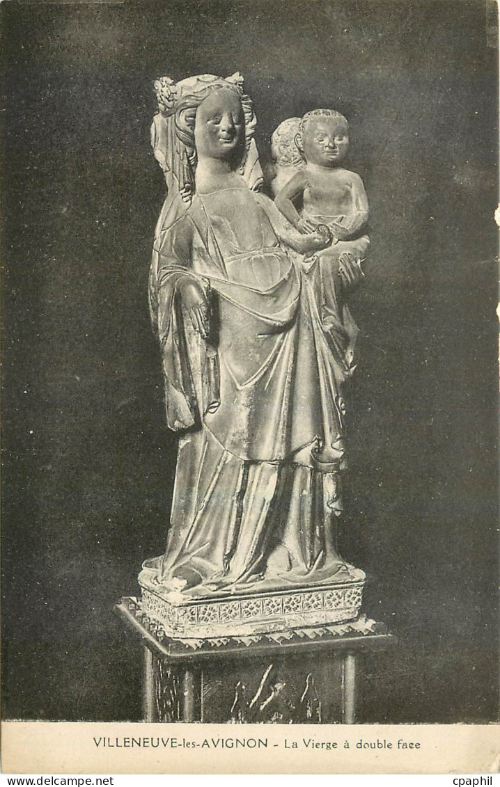 CPA Villeneuve les Avignon La Vierge
