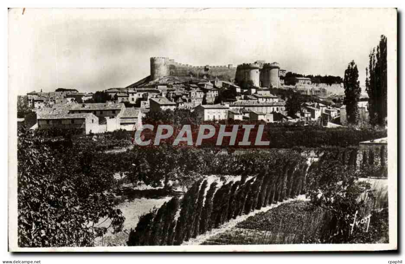 CPA Villeneuve les Avignon Le Chateau fort