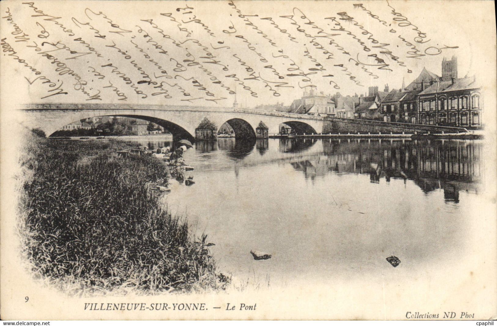 CPA Villeneuve sur Yonne Le Pont