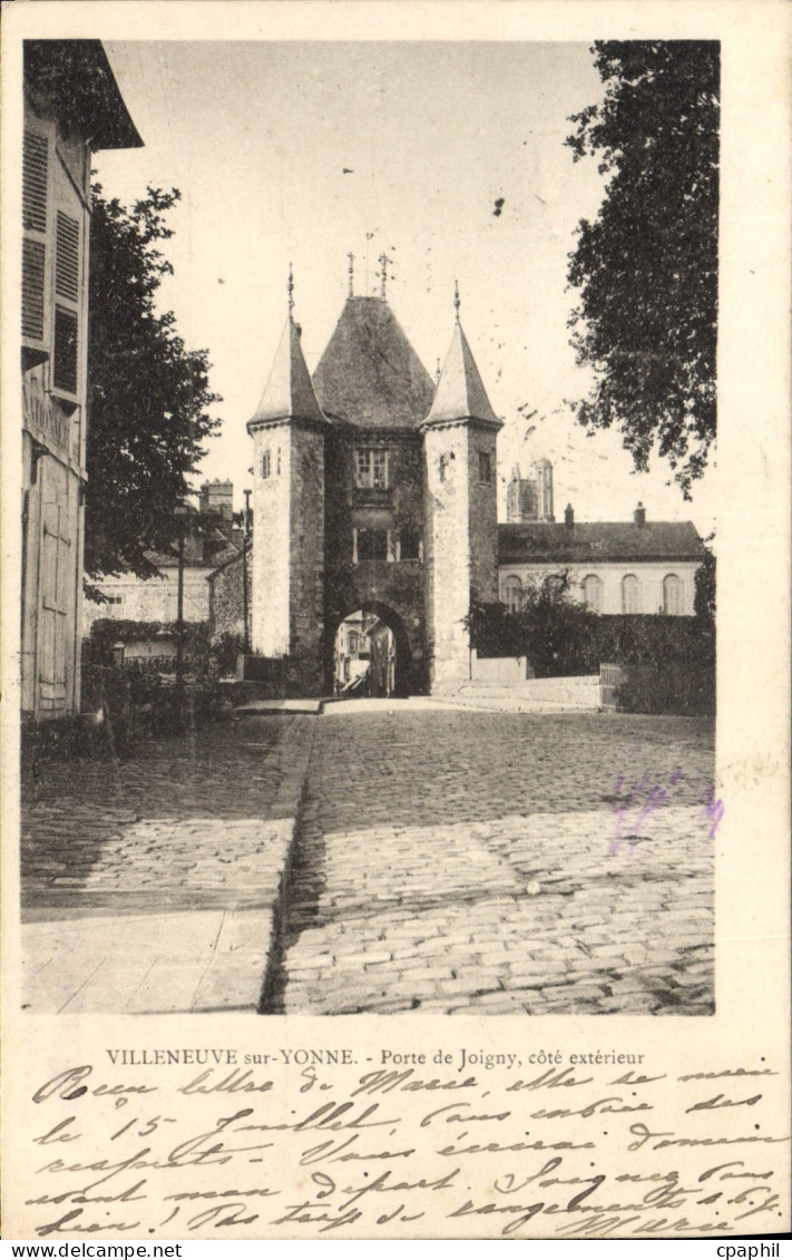 CPA Villeneuve sur Yonne Porte de Joigny cote exterieur