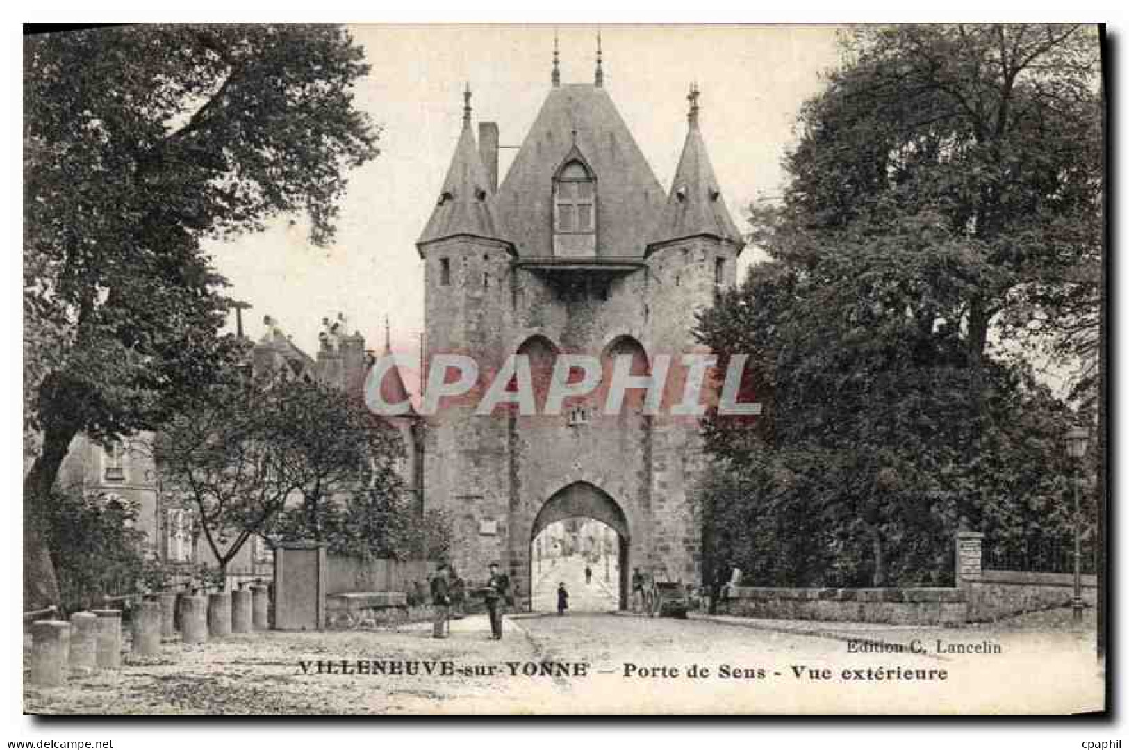 CPA Villeneuve sur Yonne Porte de Sens Vue exterieure