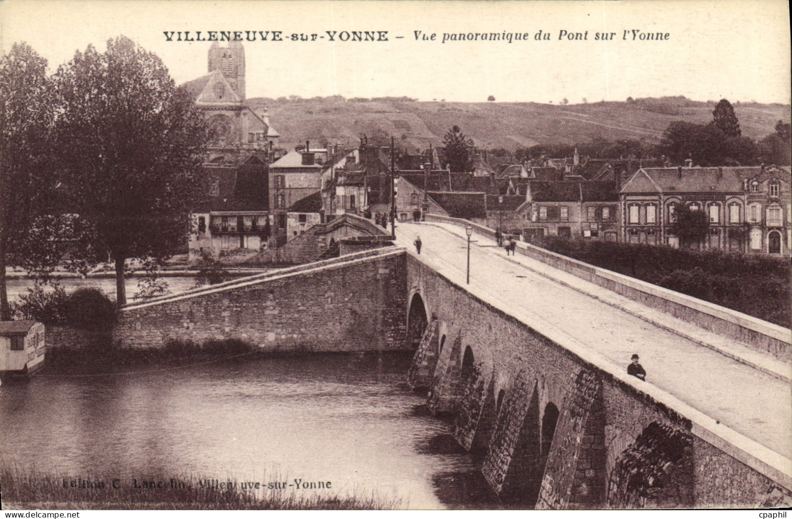 CPA Villeneuve sur Yonne Vue panoramique du Pont sur l'Yonne