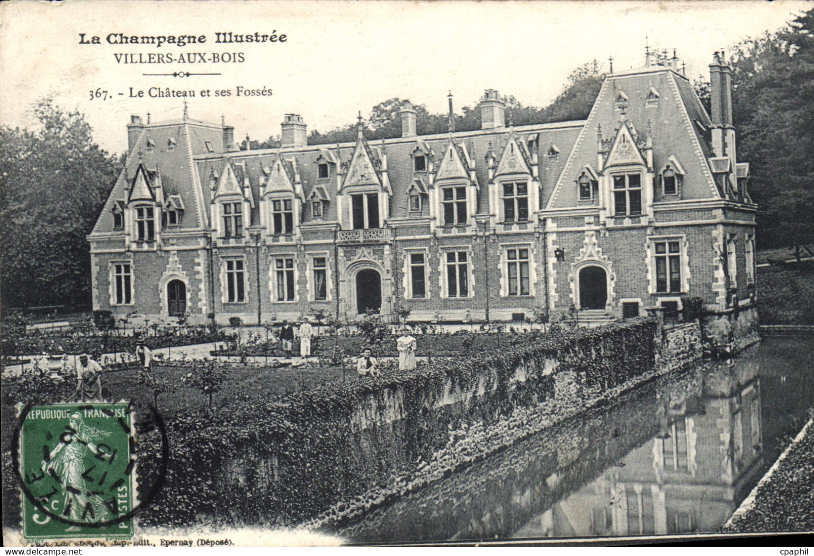 CPA Villers Aux Bois Le Chateau et ses Fosses