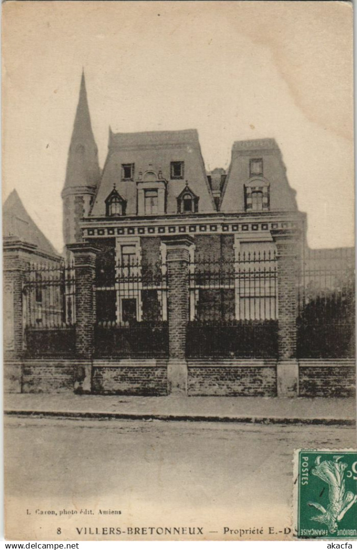 CPA VILLERS-BRETONNEUX Chateau (17644)