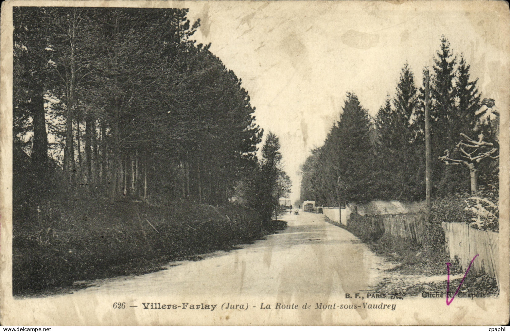 CPA Villers Farlay La Route de Mont sous Vaudrey