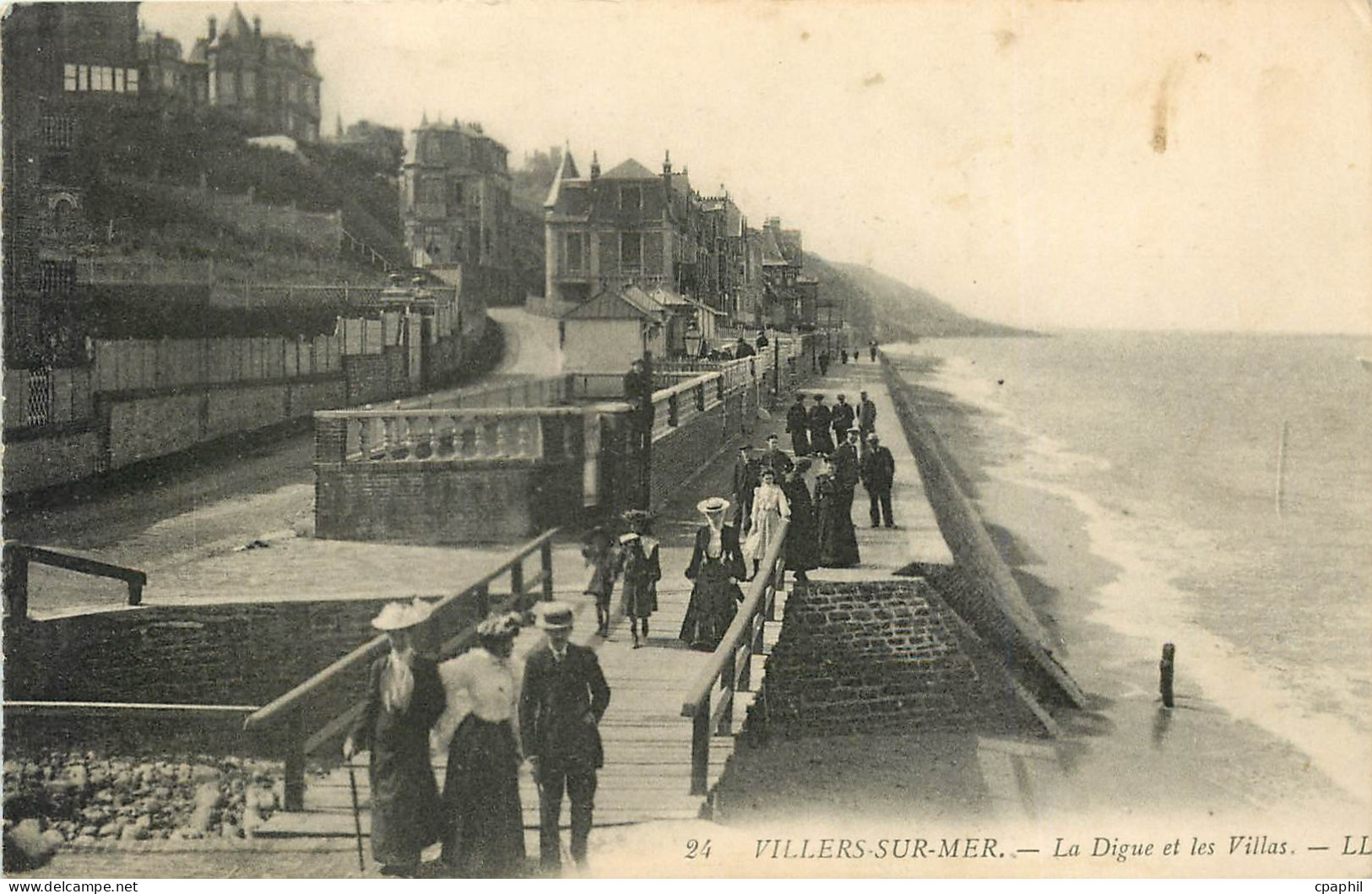 CPA Villers sur Mer La Digue et les Villas