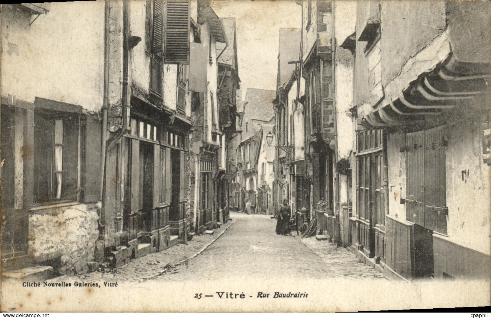 CPA Vitre Rue Baudrairie